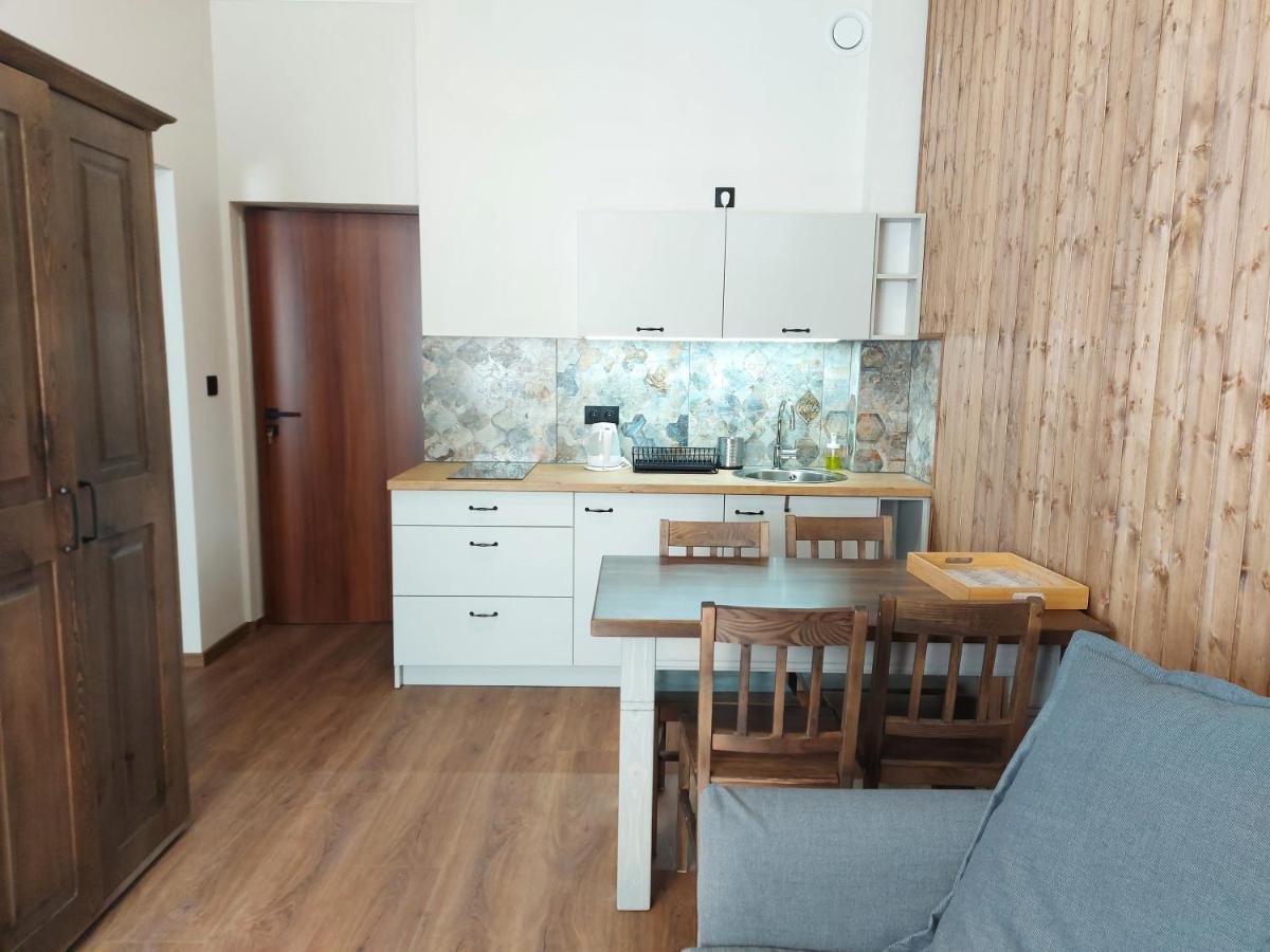4 Strony Swiata Pokoje I Apartamenty Дзвиржино Екстериор снимка