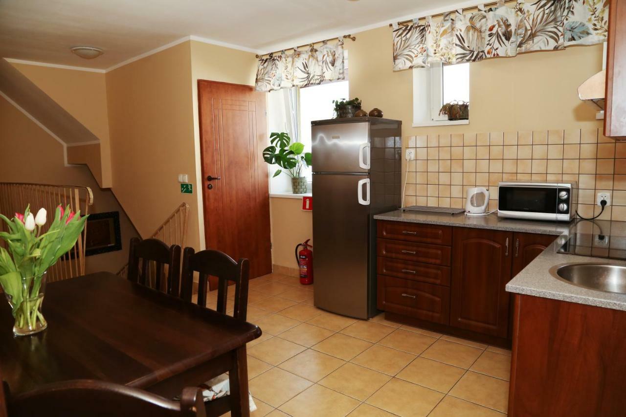 4 Strony Swiata Pokoje I Apartamenty Дзвиржино Екстериор снимка