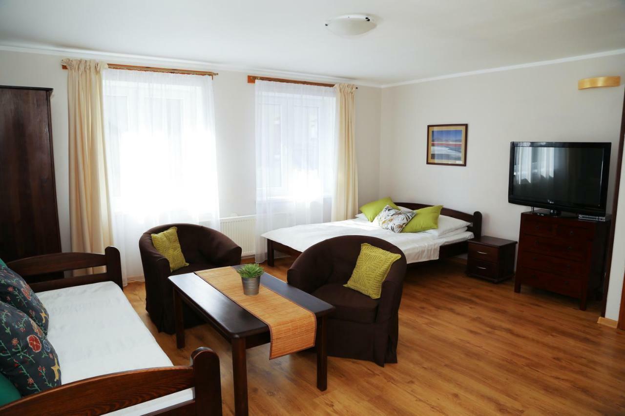 4 Strony Swiata Pokoje I Apartamenty Дзвиржино Екстериор снимка