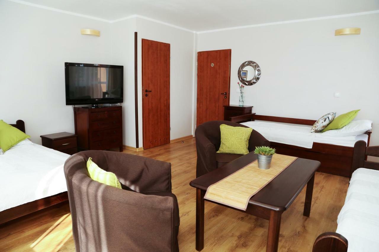 4 Strony Swiata Pokoje I Apartamenty Дзвиржино Екстериор снимка